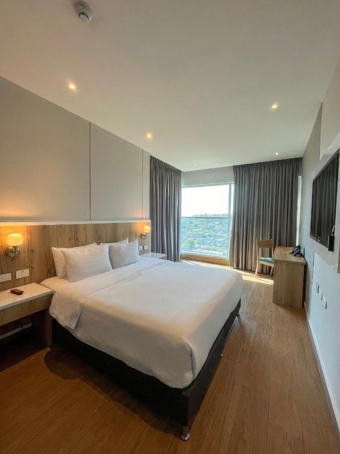 Wyndham Garden Cartagena Hotel ภายนอก รูปภาพ