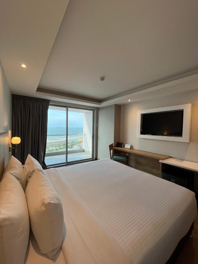 Wyndham Garden Cartagena Hotel ภายนอก รูปภาพ